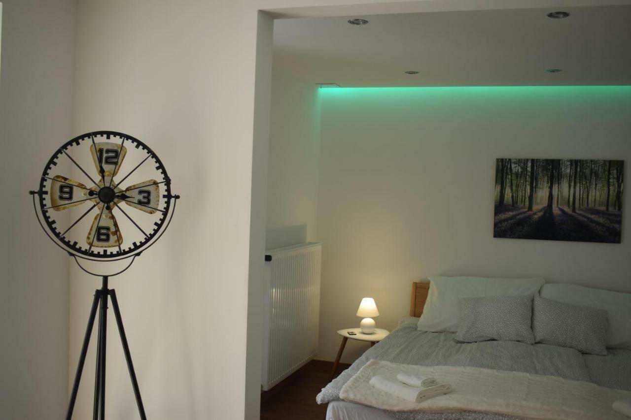 Buborek Apartman Tata Eksteriør billede